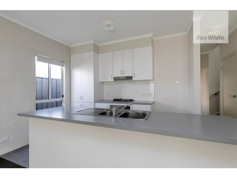 11 Centenary Circuit, Andrews Farm SA 5114