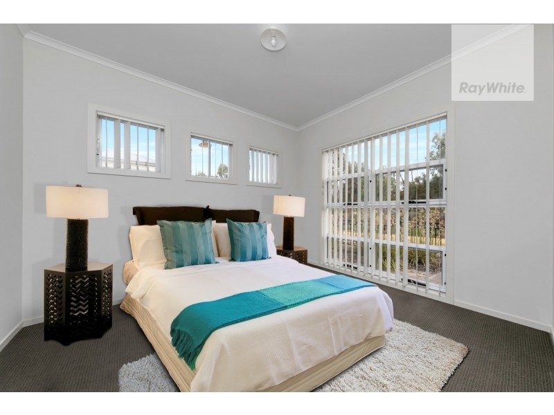 11 Centenary Circuit, Andrews Farm SA 5114