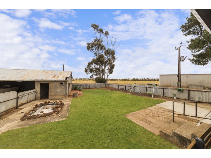 3605 Owen Road, Owen SA 5460