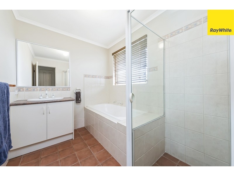 36 Rossiter Drive, Evanston Park SA 5116