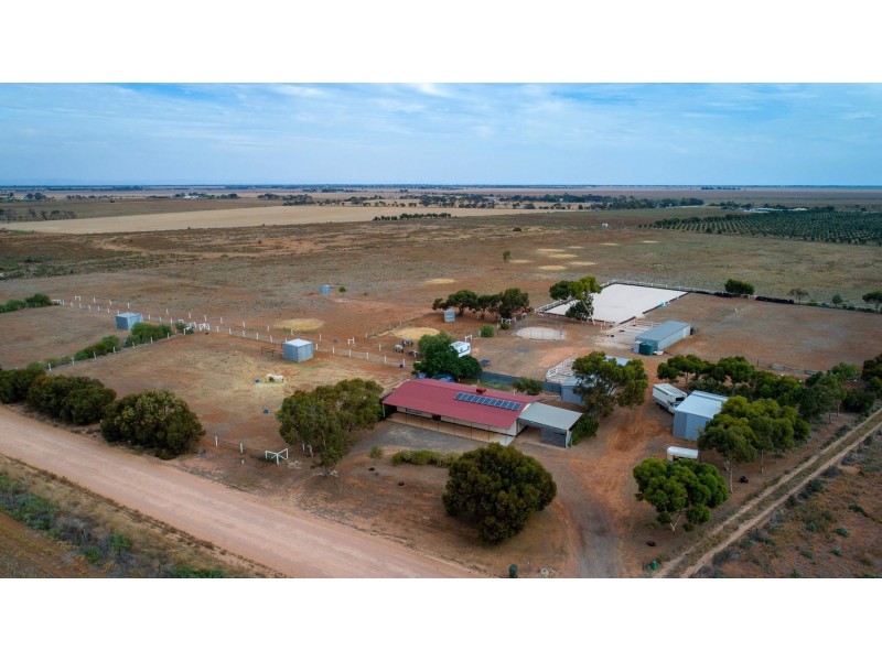 116 Hunters Road, Lower Light SA 5501
