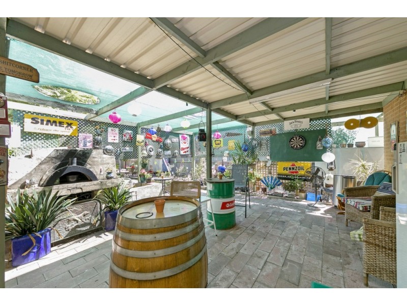 24 Universal Road, Salisbury Downs SA 5108