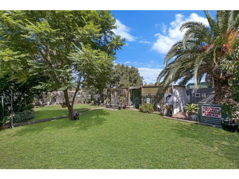 24 Universal Road, Salisbury Downs SA 5108