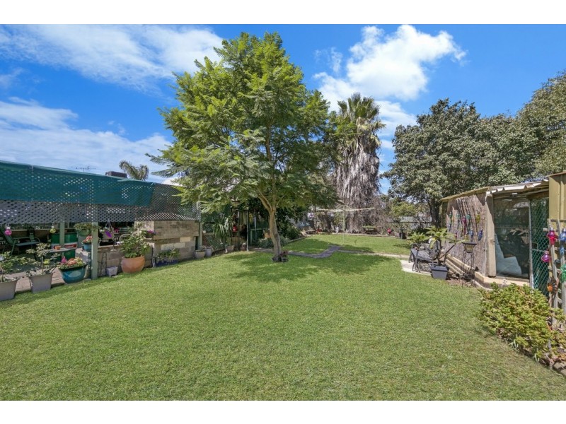 24 Universal Road, Salisbury Downs SA 5108