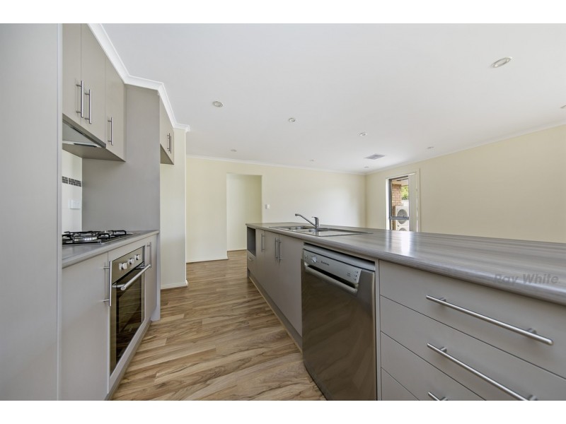 12 View Crescent, Evanston Park SA 5116