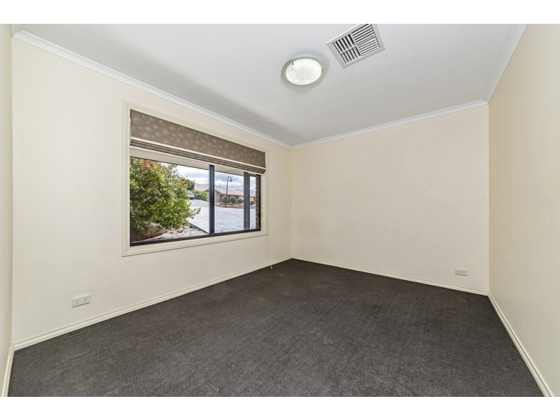 12 Lorikeet Grove, Hewett SA 5118