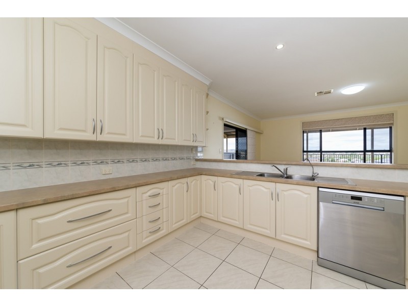 12 Lorikeet Grove, Hewett SA 5118