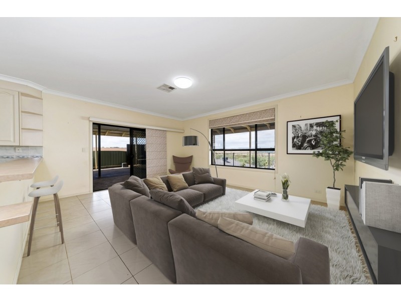 12 Lorikeet Grove, Hewett SA 5118