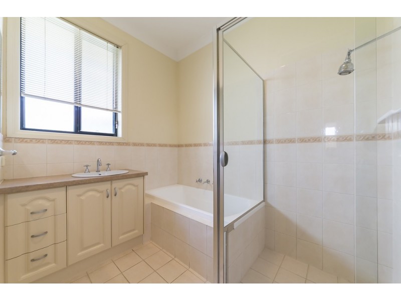 12 Lorikeet Grove, Hewett SA 5118