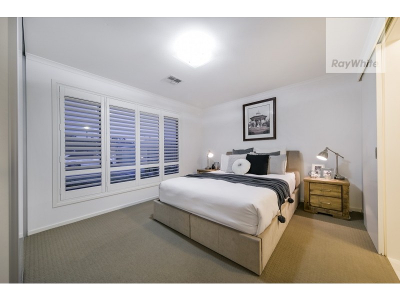 2 Flynn Court, Evanston SA 5116