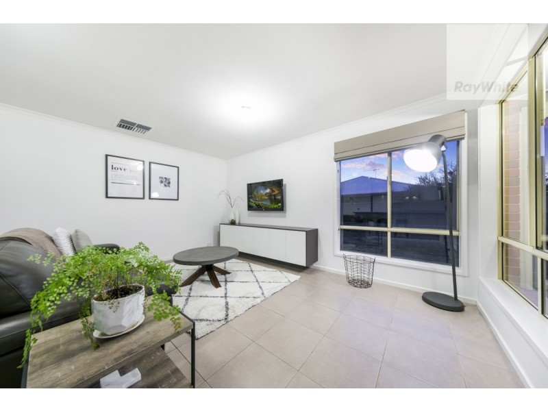 2 Flynn Court, Evanston SA 5116