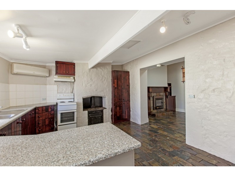 24 Edith Terrace, Balaklava SA 5461