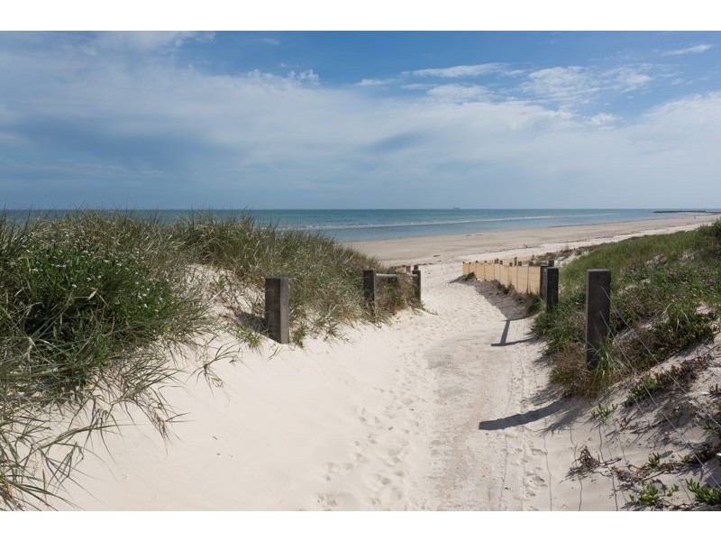 Unit 2/280 Military Road, Semaphore Park SA 5019