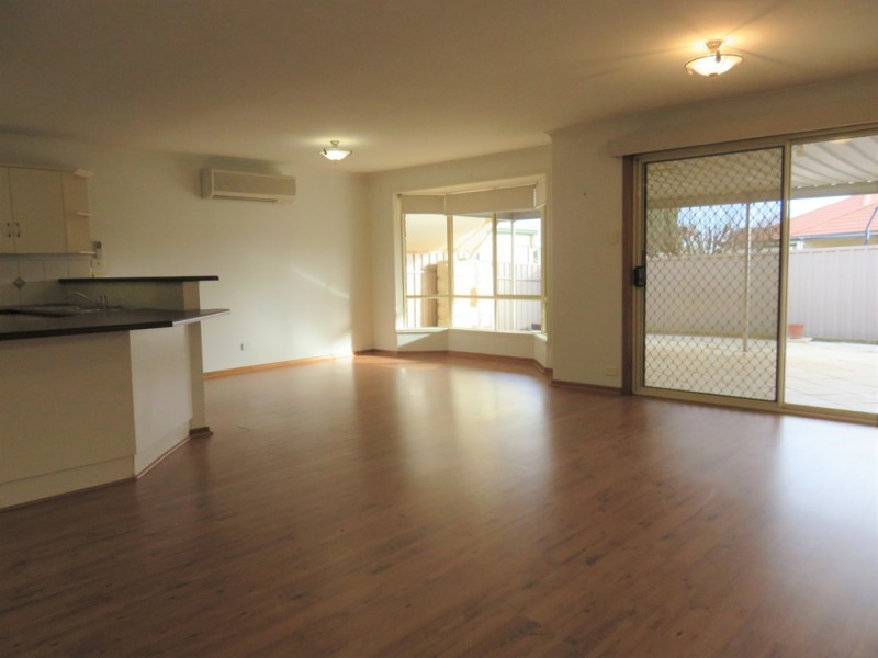 23 Thiele Cres, Evanston Park SA 5116