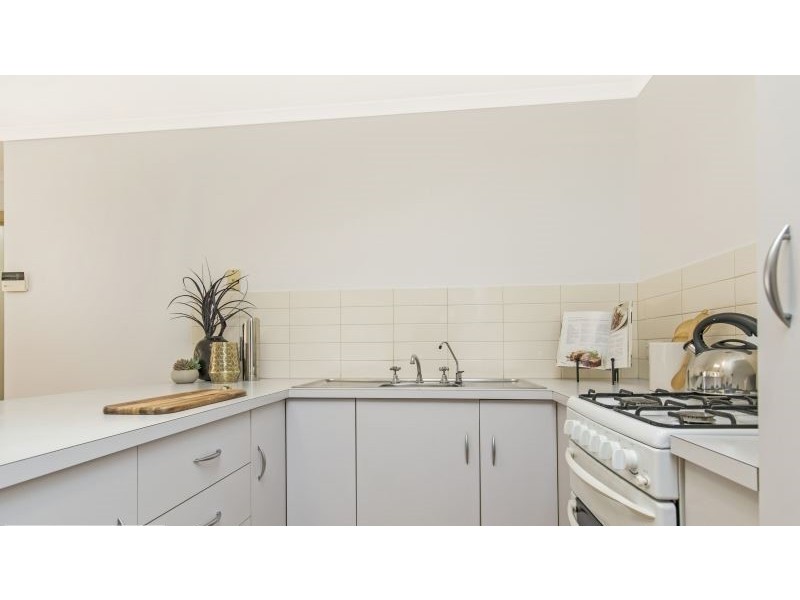 2/1-13 Grosvenor Place, Wynn Vale SA 5127