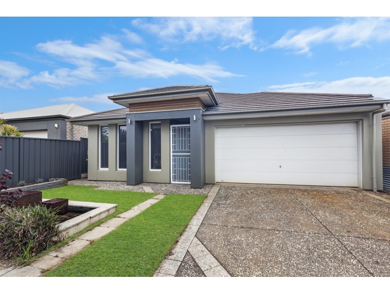 7 Lakeside Drive, Andrews Farm SA 5114