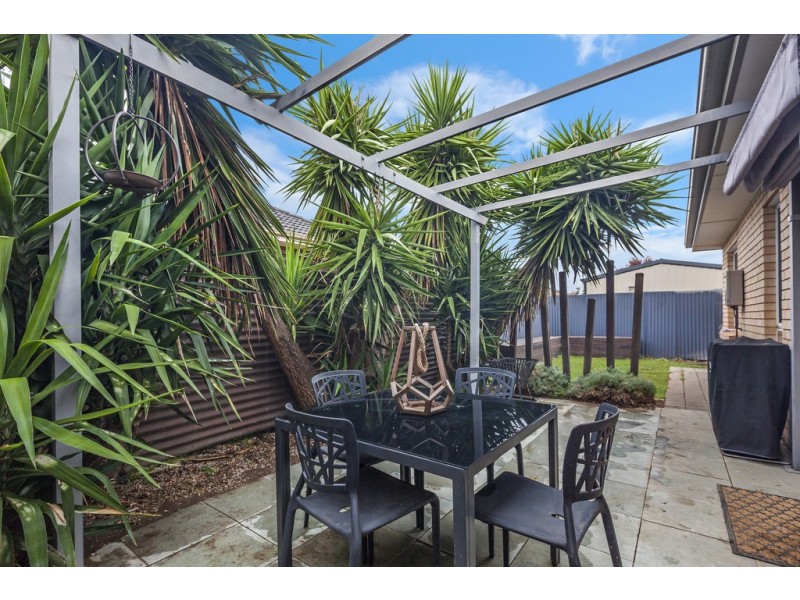 7 Lakeside Drive, Andrews Farm SA 5114