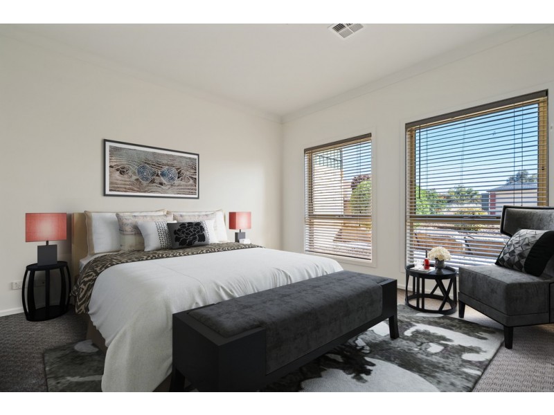11 Selway Place, Evanston Park SA 5116