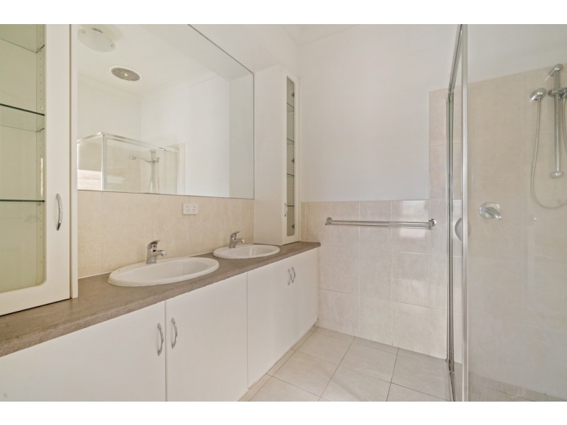 11 Selway Place, Evanston Park SA 5116