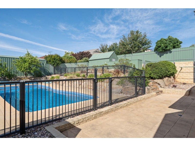 11 Selway Place, Evanston Park SA 5116