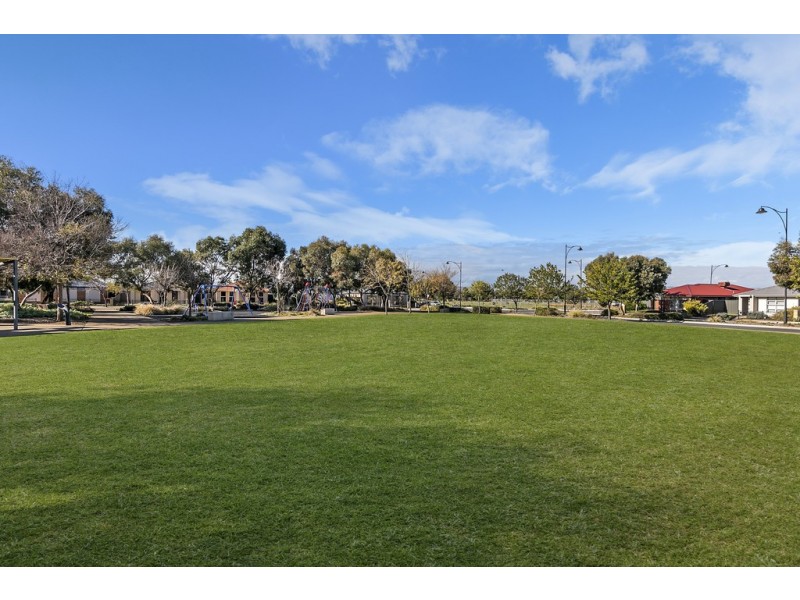 8 Eden Lane, Andrews Farm SA 5114