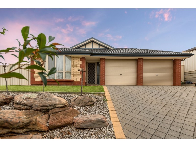 3 Thompson Cct, Evanston Park SA 5116