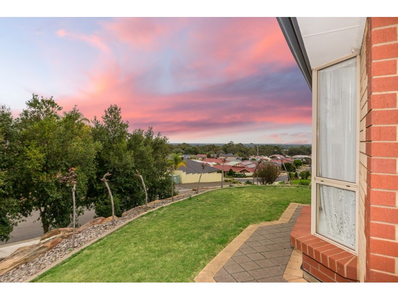 3 Thompson Cct, Evanston Park SA 5116