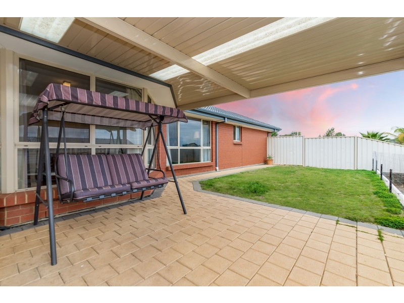 3 Thompson Cct, Evanston Park SA 5116