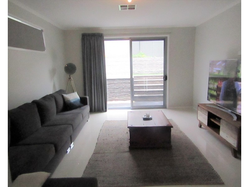 6 James Place, Gawler East SA 5118