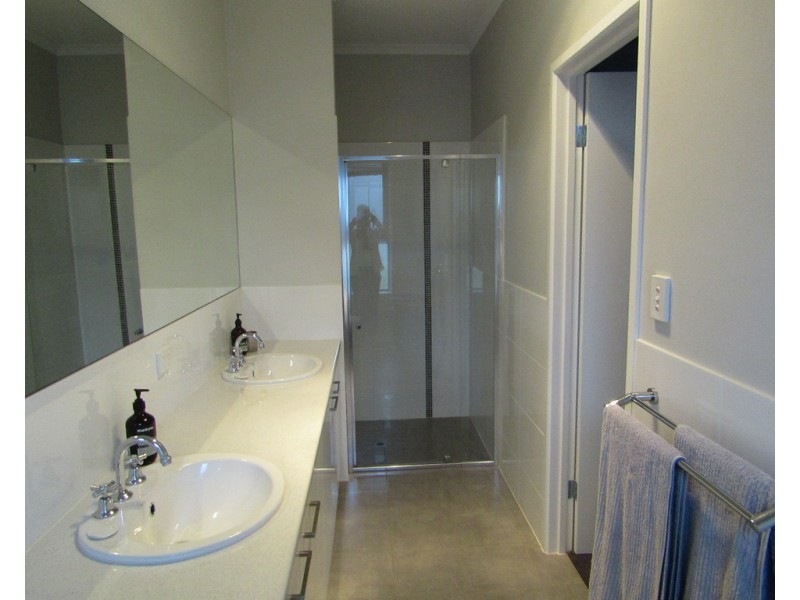 6 James Place, Gawler East SA 5118