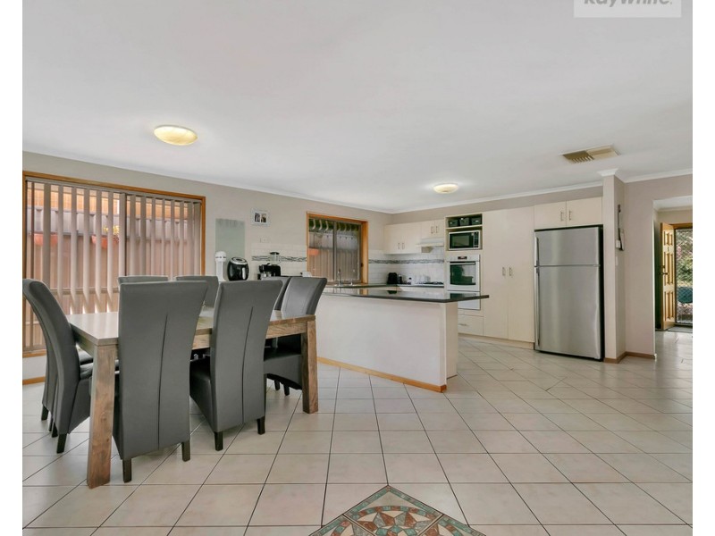 15 Holmes Street, Willaston SA 5118