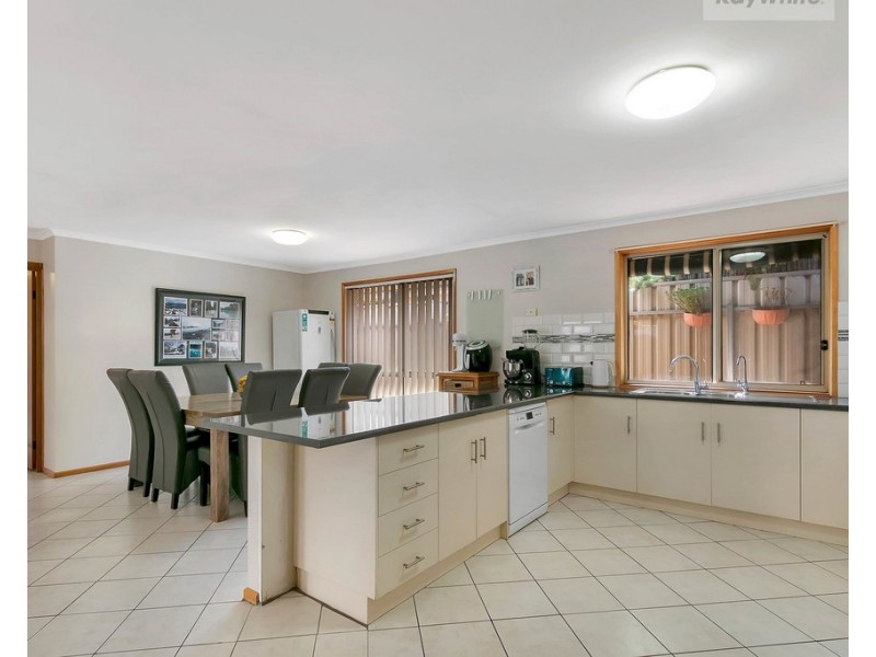 15 Holmes Street, Willaston SA 5118
