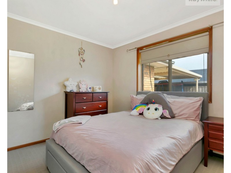 15 Holmes Street, Willaston SA 5118