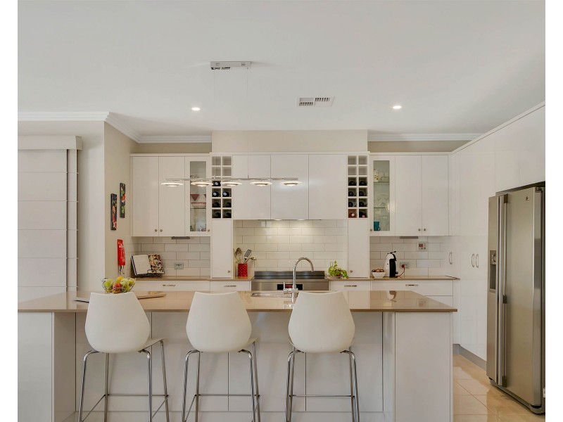 3 James Place, Gawler East SA 5118