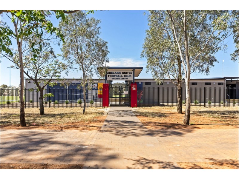 31 Haynes Street, Elizabeth Grove SA 5112