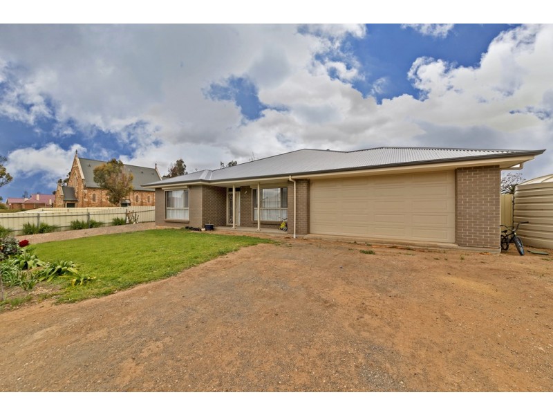 9 Hospice Road, Hamley Bridge SA 5401