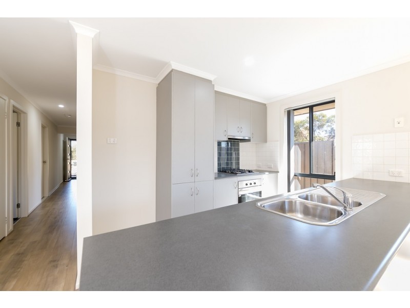 7 Almond Circuit, Munno Para West SA 5115