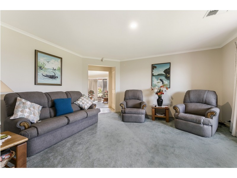 23 Toner Crescent, Evanston Park SA 5116