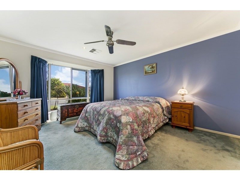 23 Toner Crescent, Evanston Park SA 5116