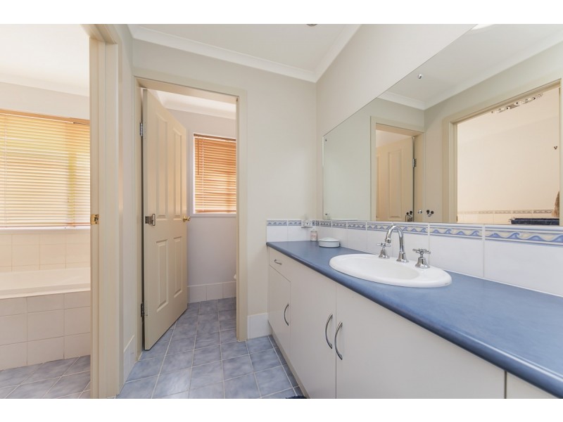 23 Toner Crescent, Evanston Park SA 5116