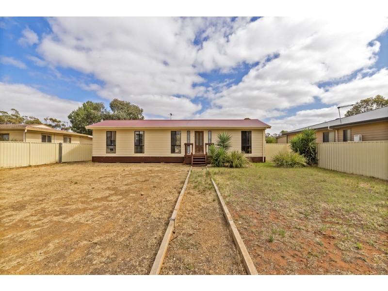 4 Fifth Street, Dublin SA 5501