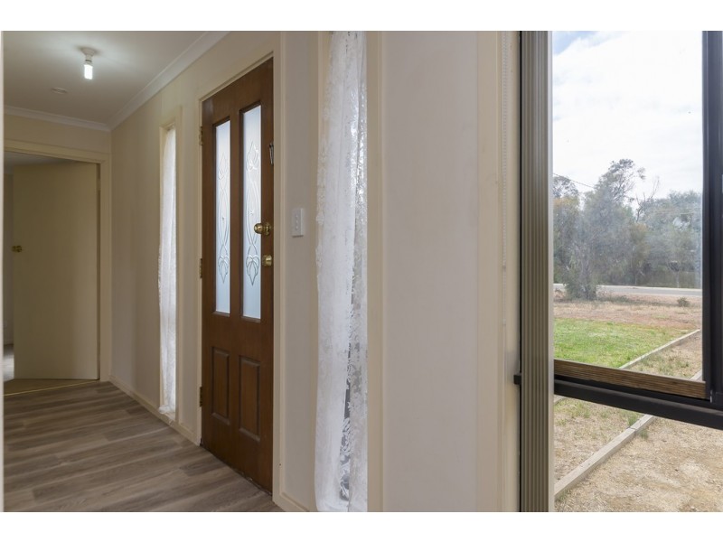 4 Fifth Street, Dublin SA 5501