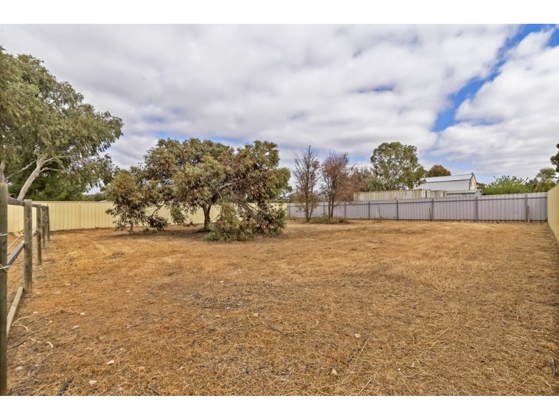 4 Fifth Street, Dublin SA 5501