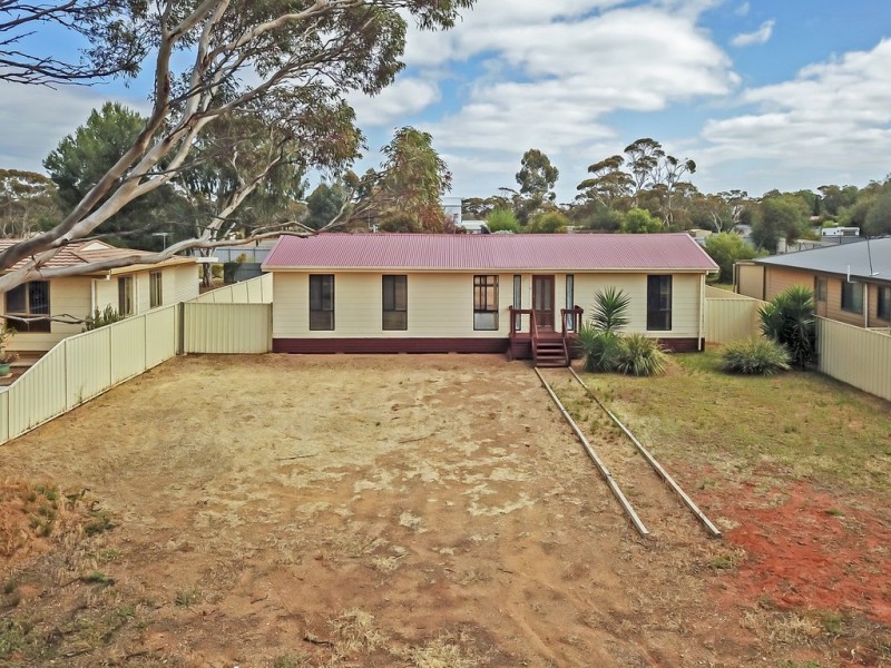 4 Fifth Street, Dublin SA 5501