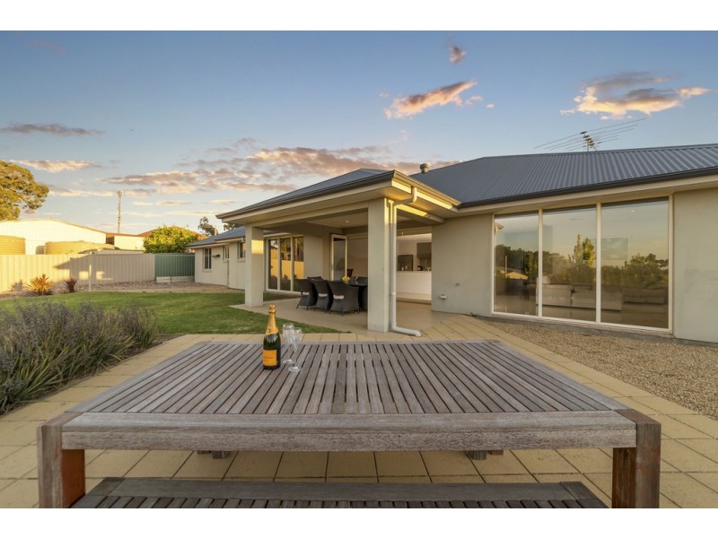 4 Millers Road, Gawler South SA 5118