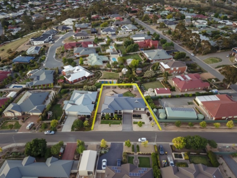 4 Millers Road, Gawler South SA 5118