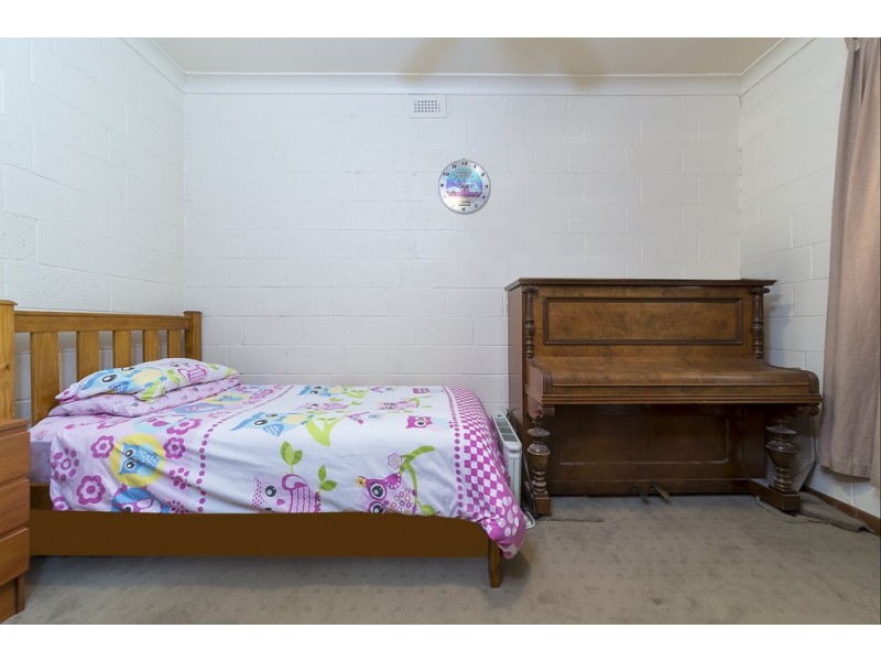 6 Main Street, Owen SA 5460