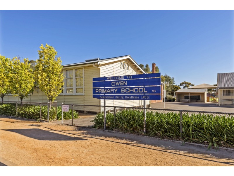 6 Main Street, Owen SA 5460