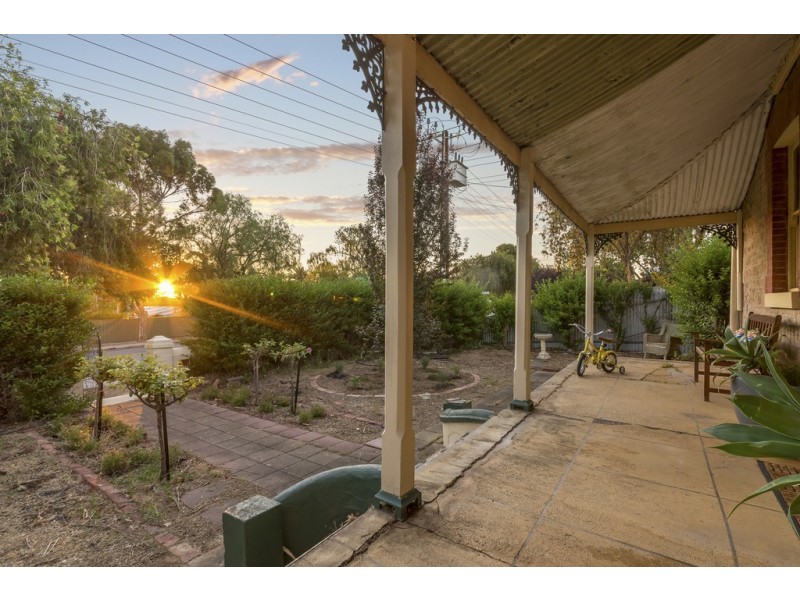 37 Redbanks Road, Willaston SA 5118