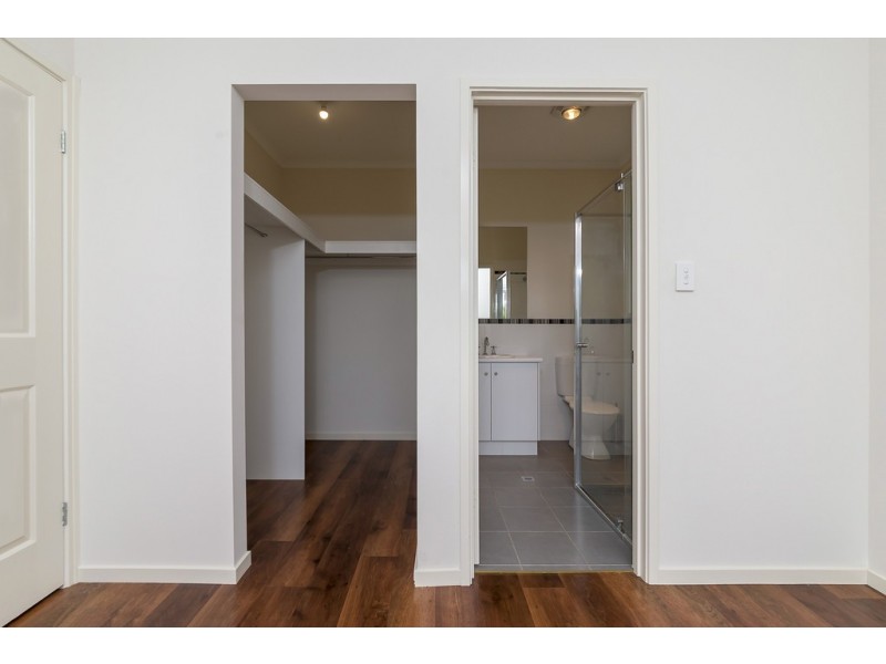7 Wilson Court, Reid SA 5118
